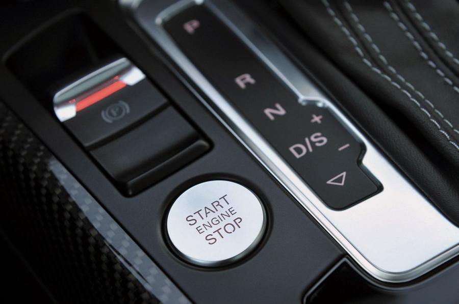 Детали экстерьера Audi RS5 Coupe 2012 года  (WW) (фото 35 из 85)